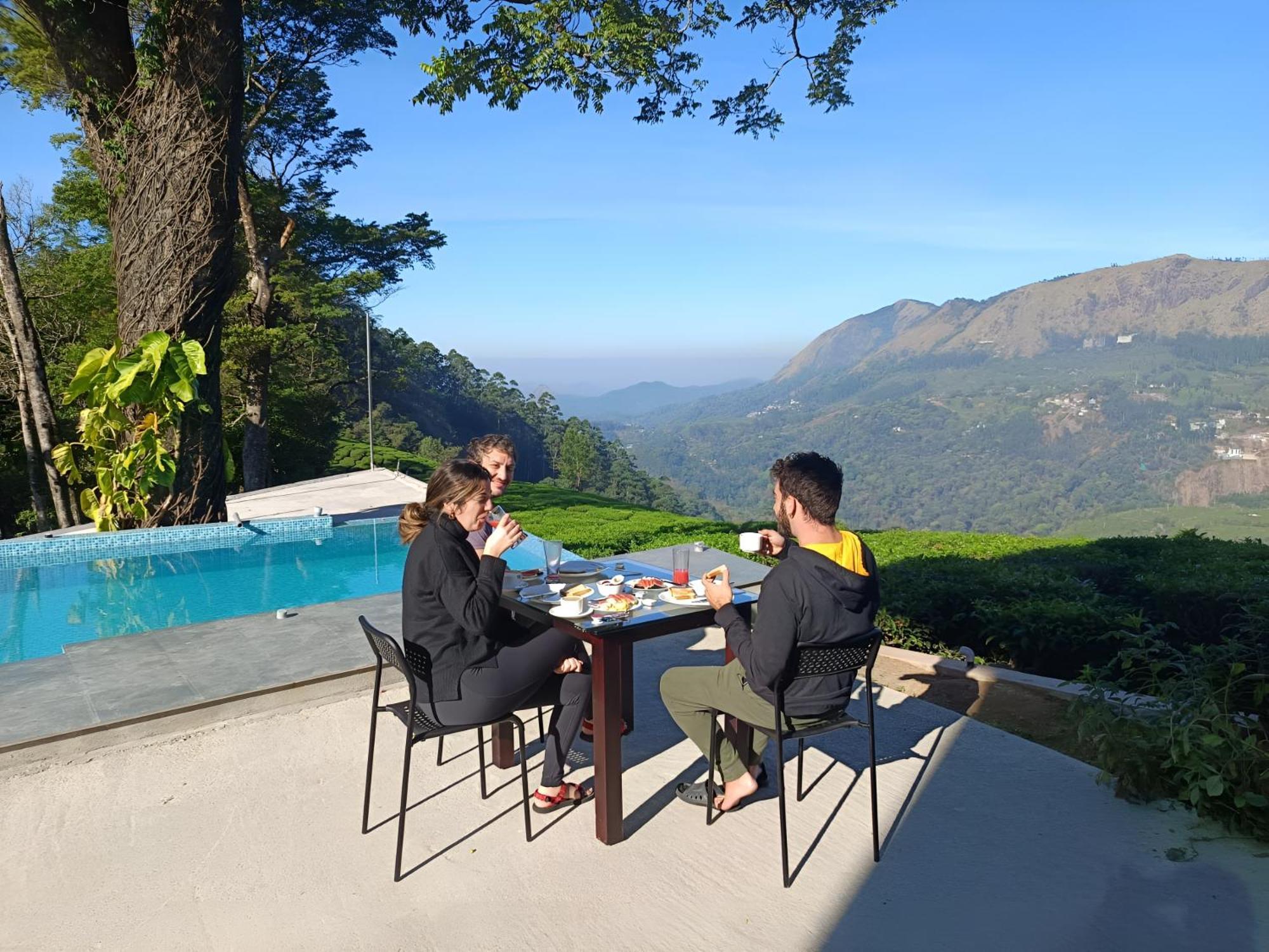 Beauty Spot Munnar Hotel Buitenkant foto