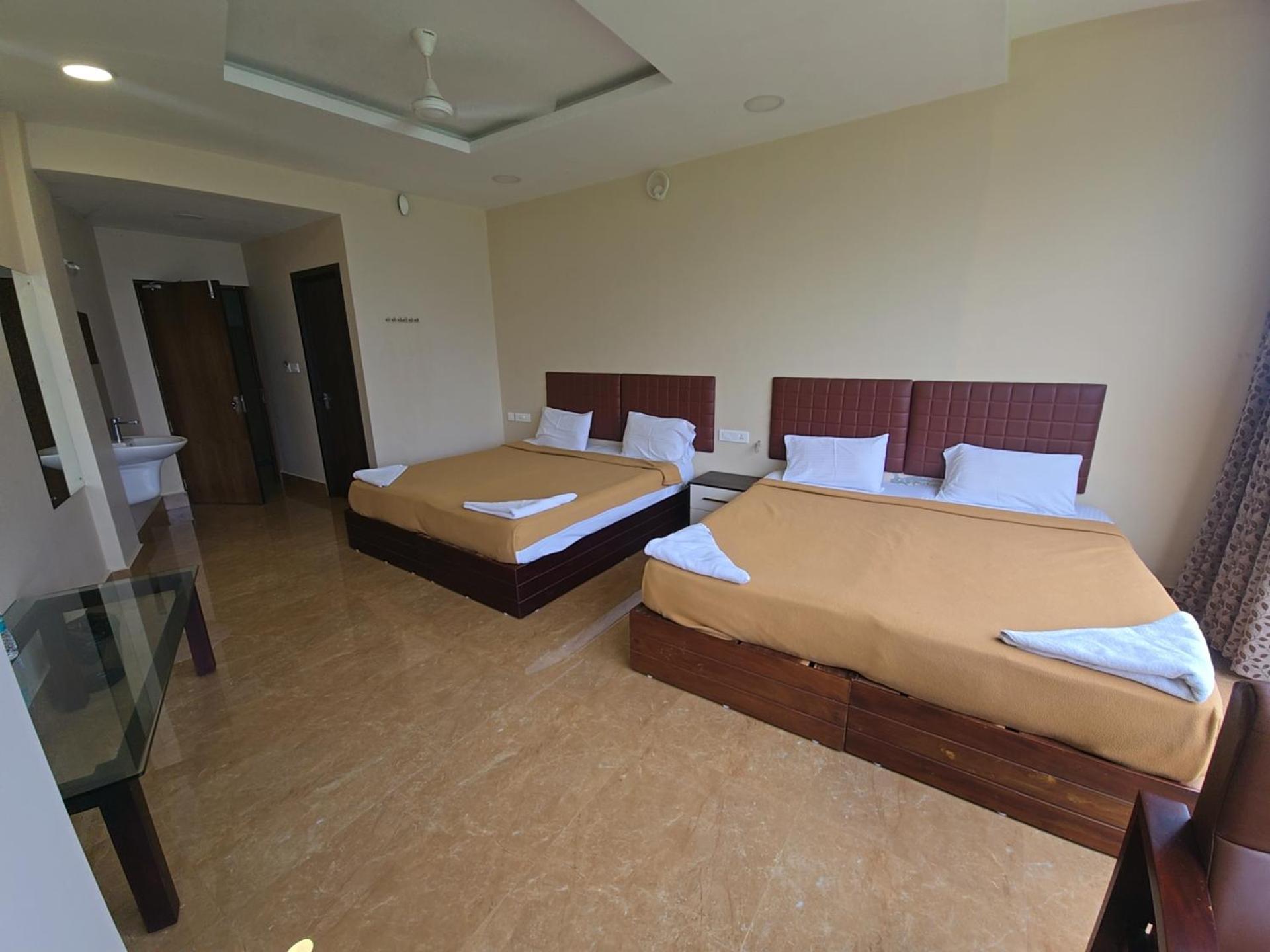 Beauty Spot Munnar Hotel Buitenkant foto